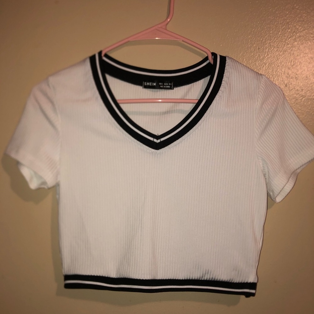 SHEIN crop top,Has Tight Waist Band,Cold Wash,Size S